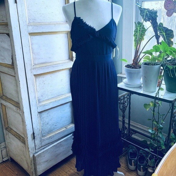 FOXIDOX Anthropologie Pleated Navy Midi Dress NWT - Picture 1 of 7